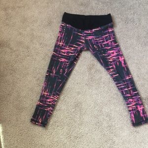 Xersion Girls Mid Rise Capri leggings | (7-8)